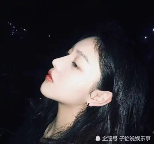 很火的句子别拿感情当全部,你又不是废物