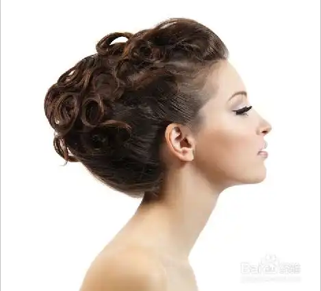 ps初级运用实例树枝与美女拷贝贴入与蒙版