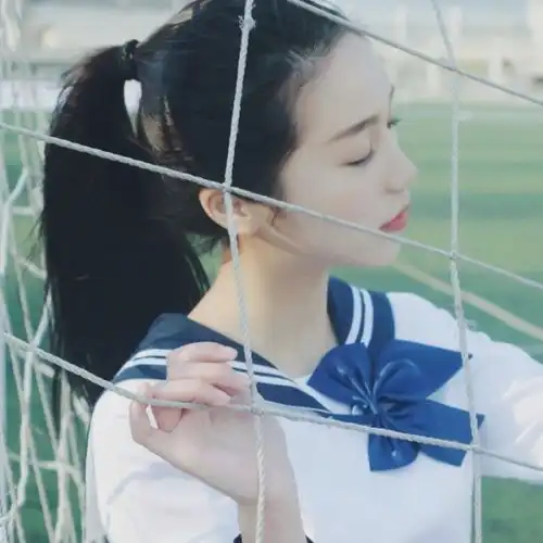 做女人,要拽一点男人才把你放心上....