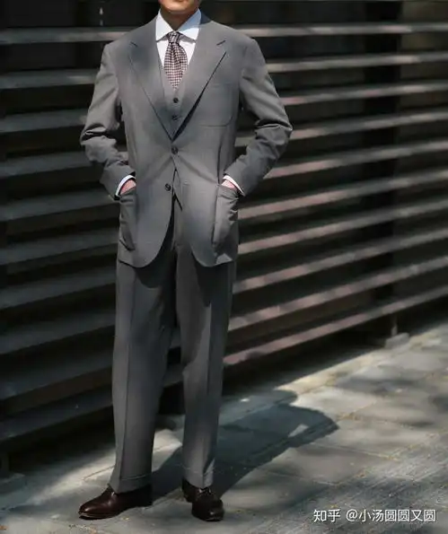 有没有学生党西装头像