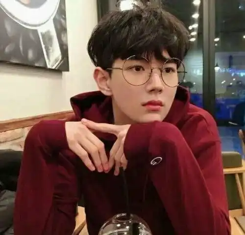 经常被女生倒追的3种男生,和颜值无关,第1种最抢手