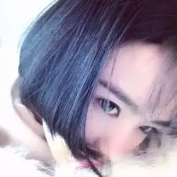 带着中国韵味的温婉女生头像