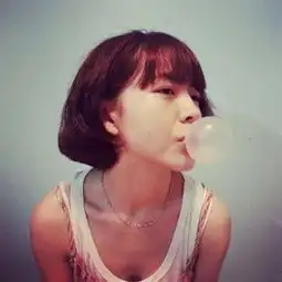 文艺短发女生唯美图片谁说只有长发的姑娘才动人