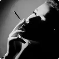 简单唯美的黑白伤感风格的女头微信头像图片大全