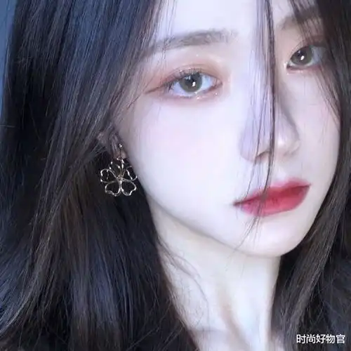 为何不建议女生纹眉纹眉师道出了实情,听完再考虑纹眉为时不晚