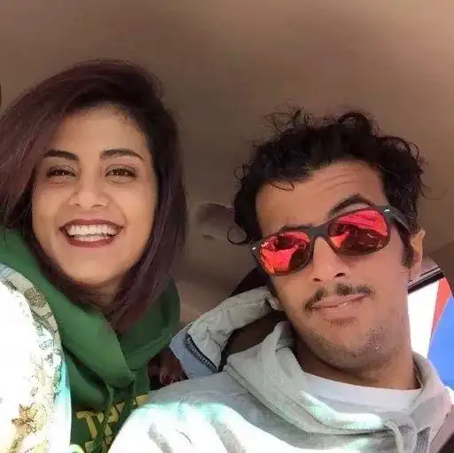 那个最早在沙特开车的姑娘,消失一年了