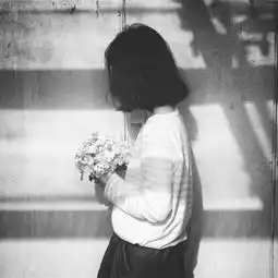 婚外情最扎心的真相是99的男人,既hold不住原配,也hold不住小三