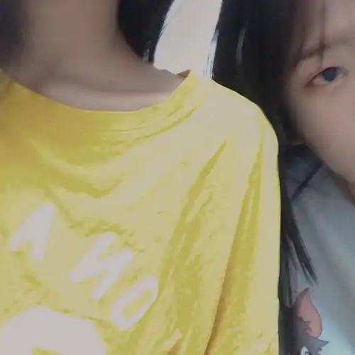 可以拿去网恋的真人女头投稿