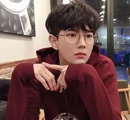 初中就早恋的男生,八成会有以下3个特点,和长相无关