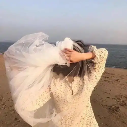 背影头像茶如人生,淡中有味,虚怀若谷,怡然自得