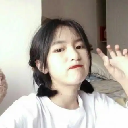 好看的qq女生头像,长发女生让自己变得更漂亮了