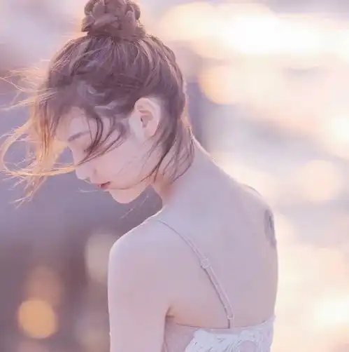 个人,从陌生走近你,然后再陌生