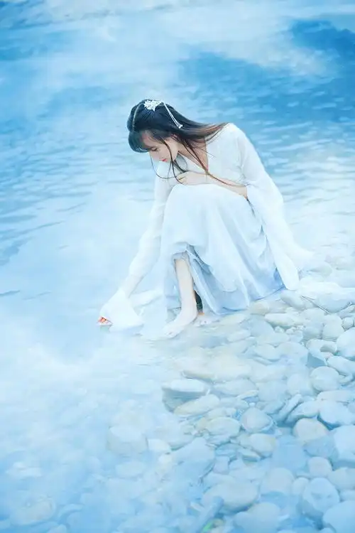 结婚当晚,老公就让我拿10万彩礼买车,婆婆早点拿出来早消停