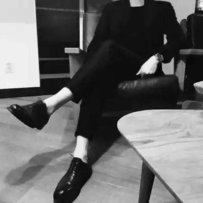 男生头像高清图片帅气网图男生头像成熟大叔