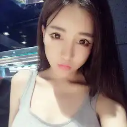 爱生活爱交友,我们互撩吧清纯美女网红主播李茂贞清新私房照