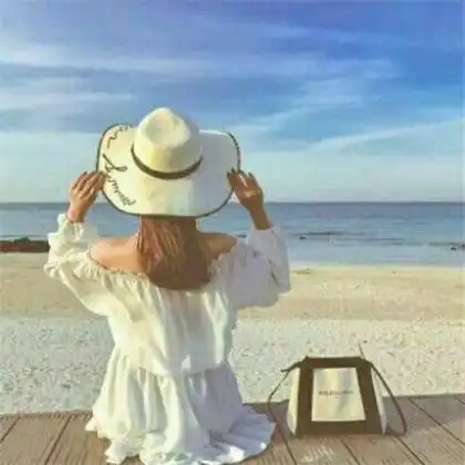 女生背影霸气头像超拽轻狂,瞧把你迷成那熊样