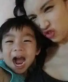 时隔5年,陈若仪晒kimi正面照,网友怎么长成了蔡徐坤