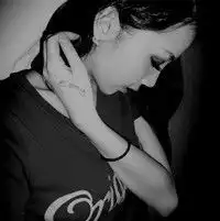 求qq头像高手可以把这个图片的字取消了我只要纯图片谢谢