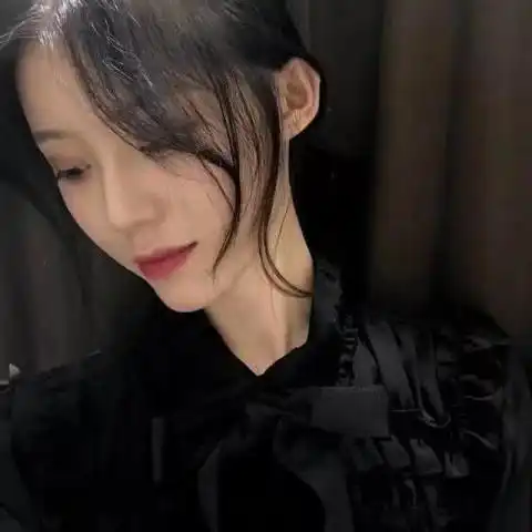 超火的污污情话,你要想做她的枕边人,可得多说说枕边话