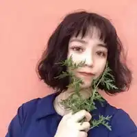 美女头像短发个性头像高清短发图片唯美女生头像