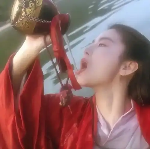 练葵花宝典的总共有4个,练错的有3人,为何只有林远图1人练对