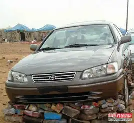 沙特解禁女性驾车女子纷纷练车考驾照