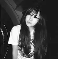 帮我弄几个黑白的头像