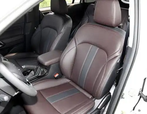 外观大气但有些单调,不过总体还行