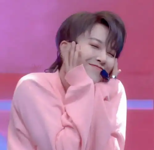 想见雨昕,破风而来,可盐可甜,可帅可美,全能多变kiki破风舞蹈镜头感雨昕网易订阅