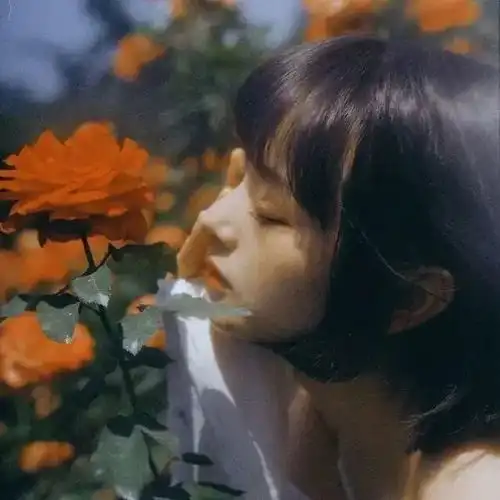 小众温柔女头心动时刻