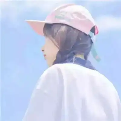 唯美忧郁蓝色系女生头像