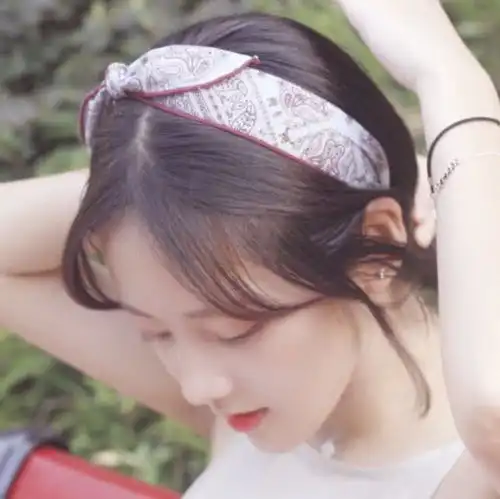 ins超火元气女生头像我把心捧给你,你一定要藏好别丢了