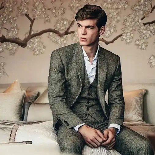 她征服总统富豪名模,是全球最出风头的女人如今49岁有22岁男友相伴,活成了一个传奇