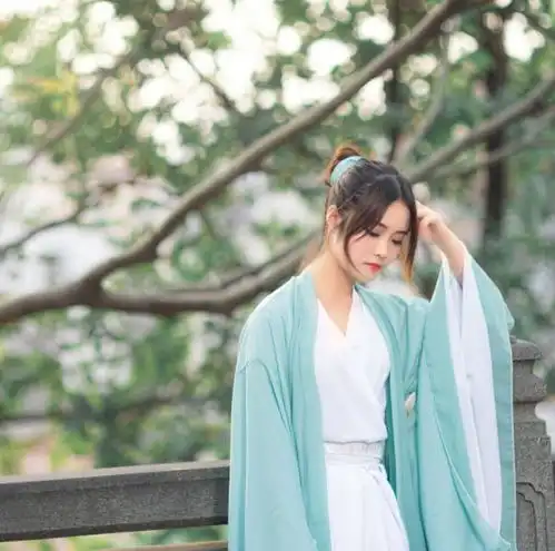 头脑很清晰,对爱情懂得付出的5位星座女生,转身重归于好