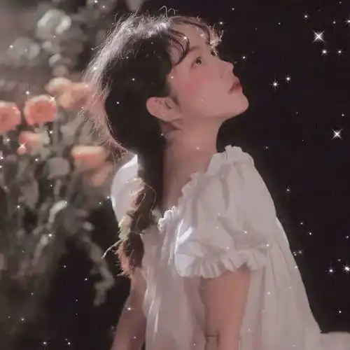 星辰大海,光芒万丈,都藏在她的眼里