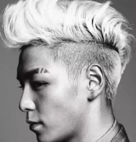 男生最讨厌女生化这3种眉毛,断眉上榜,图3看了都难受