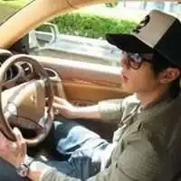 开车头像男侧面头像微信头像图片大全