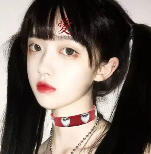 时尚霸气女生头像孤傲女帝