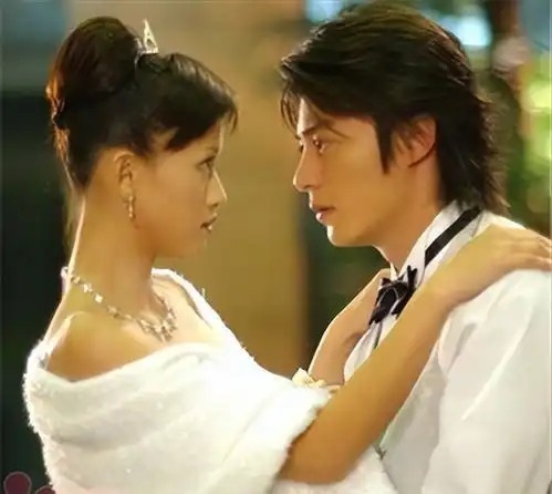 纪实霍建华让陈乔恩难释怀,如今嫁给小九岁的富二代,过的很幸福