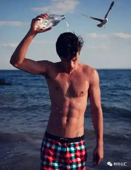 巴西最帅男模chico永远如少年般飞驰