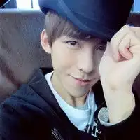 让女生又爱又恨的坏坏的男生头像