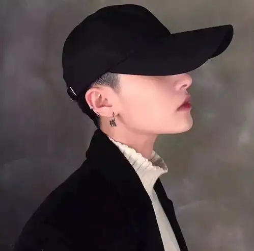 火爆抖音的100张头像,都给你准备好啦