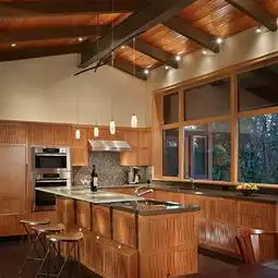 卧室门对着客厅门好吗