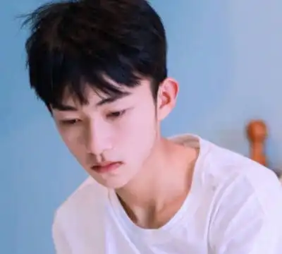 为什么不能跟同班同学谈恋爱学长说出原因,你还别不信